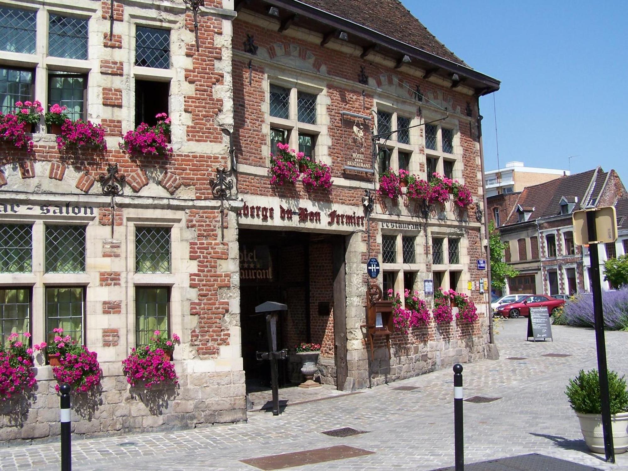 Auberge Du Bon Fermier Valenciennes Eksteriør billede