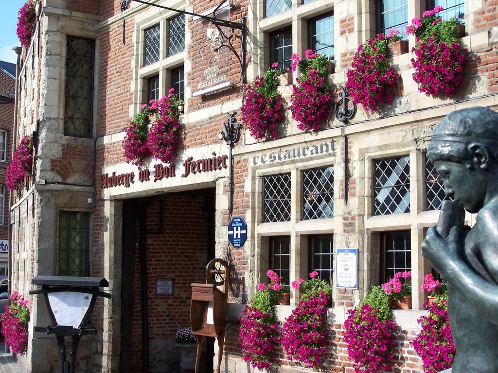 Auberge Du Bon Fermier Valenciennes Eksteriør billede