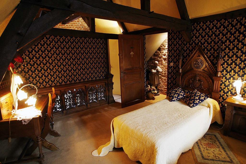 Auberge Du Bon Fermier Valenciennes Eksteriør billede