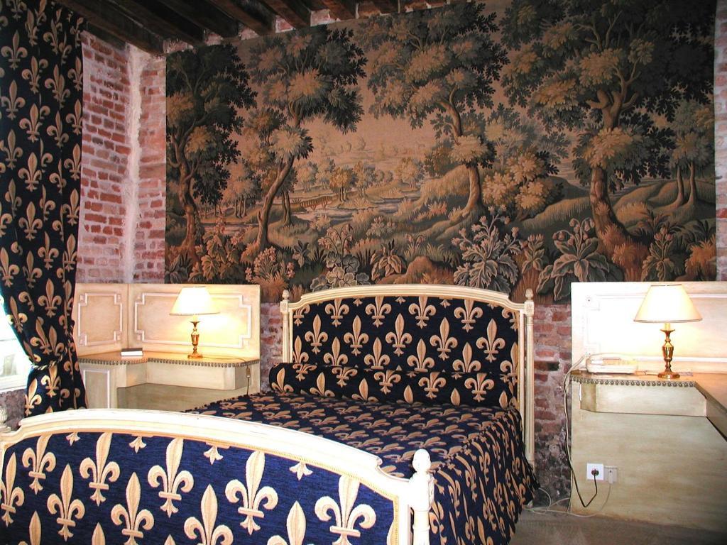 Auberge Du Bon Fermier Valenciennes Værelse billede